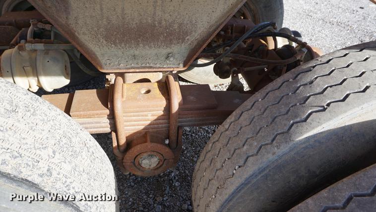 image for item DC5251 1985 Load King bottom dump trailer