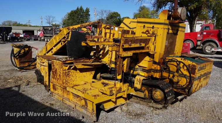 image for item DC5252 Gomaco GT6200 curb machine