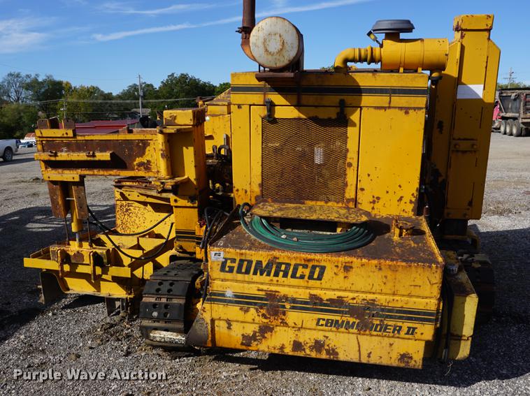 image for item DC5252 Gomaco GT6200 curb machine
