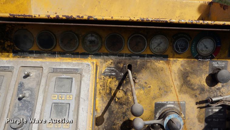 image for item DC5252 Gomaco GT6200 curb machine