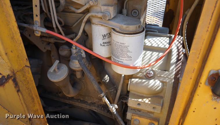 image for item DC5252 Gomaco GT6200 curb machine