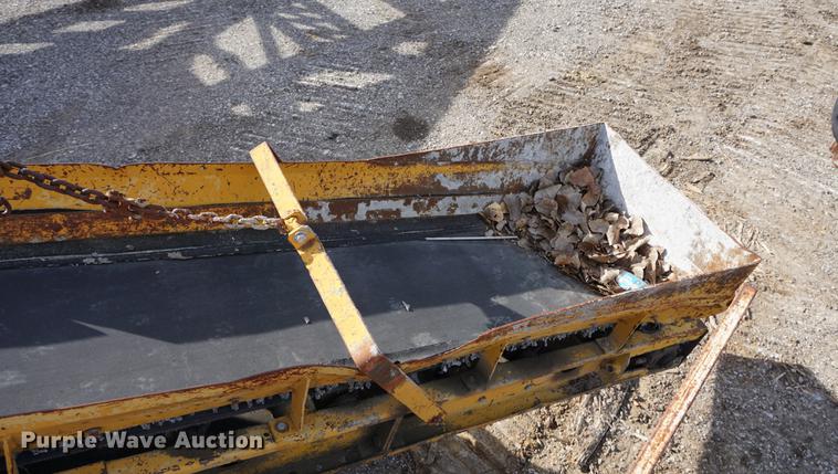 image for item DC5252 Gomaco GT6200 curb machine