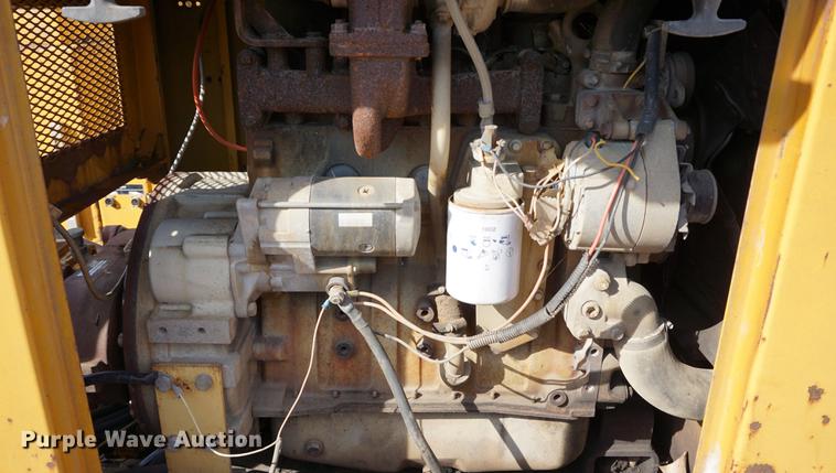 image for item DC5252 Gomaco GT6200 curb machine