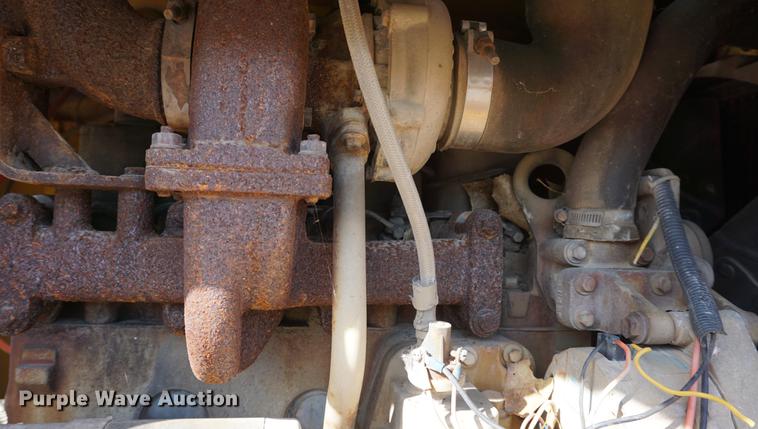 image for item DC5252 Gomaco GT6200 curb machine