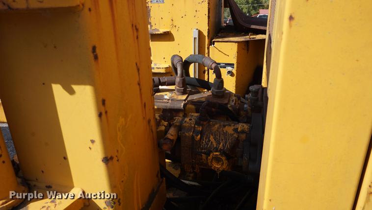 image for item DC5252 Gomaco GT6200 curb machine