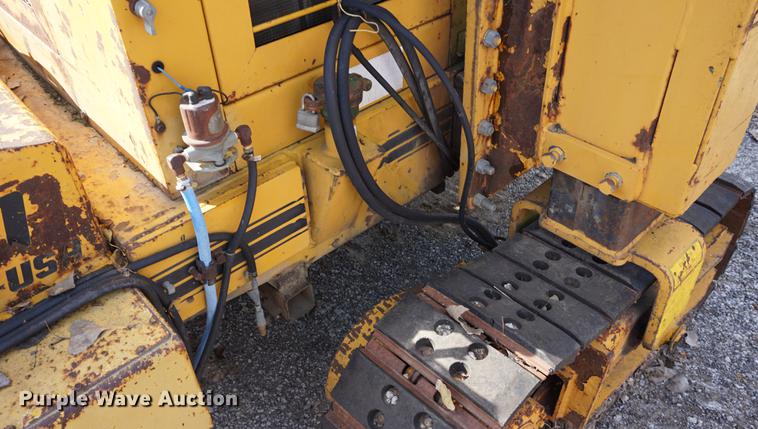 image for item DC5252 Gomaco GT6200 curb machine