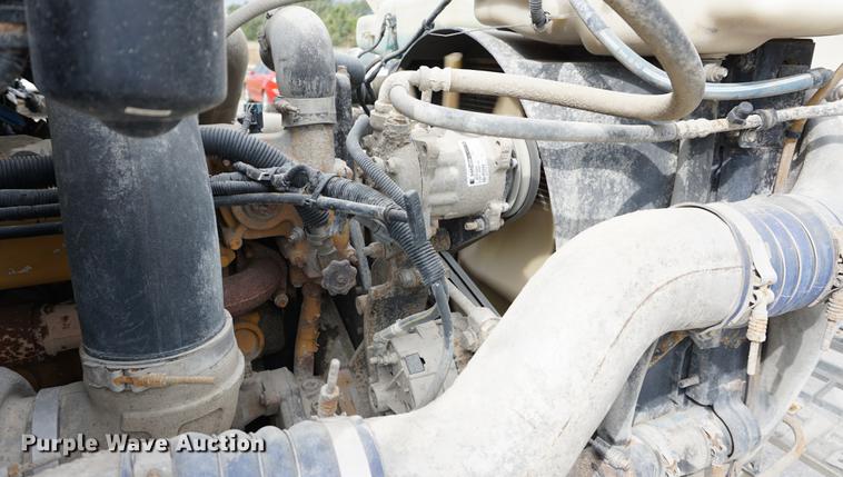 image for item DC5272 2001 Sterling L9500 dump truck