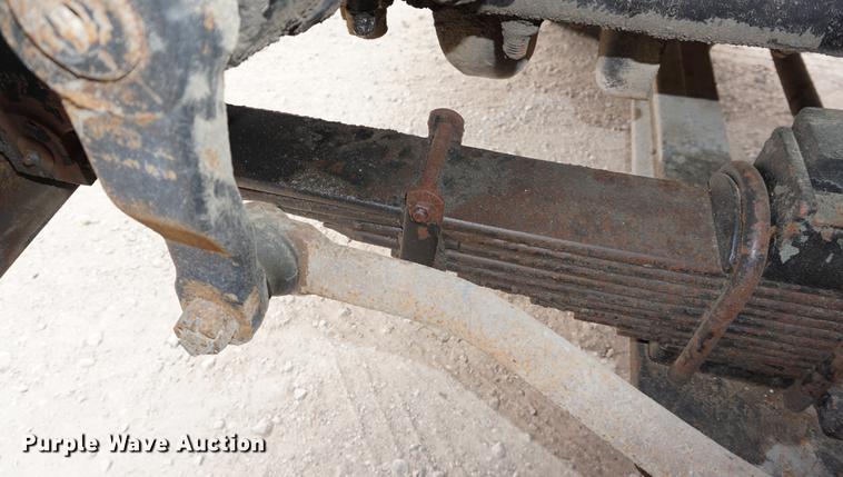 image for item DC5272 2001 Sterling L9500 dump truck