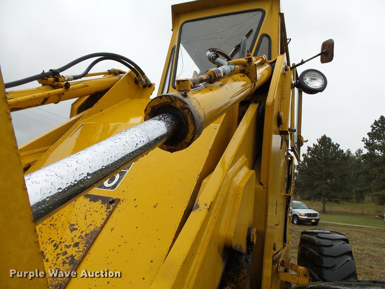 image for item DC6421 1973 Allis Chalmers 940 wheel loader