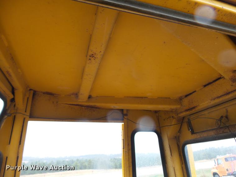 image for item DC6421 1973 Allis Chalmers 940 wheel loader