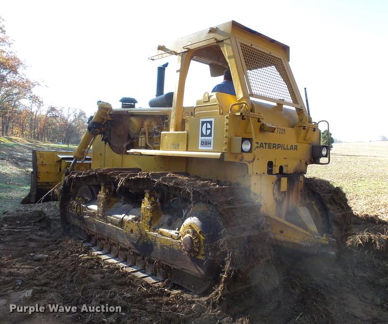 image for item DC6773 1977 Caterpillar D9H dozer