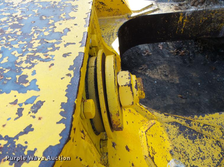 image for item DC6773 1977 Caterpillar D9H dozer