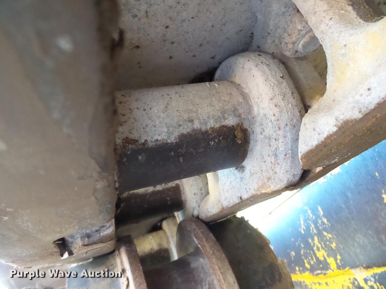 image for item DC6773 1977 Caterpillar D9H dozer