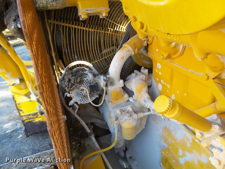 image for item DC6773 1977 Caterpillar D9H dozer