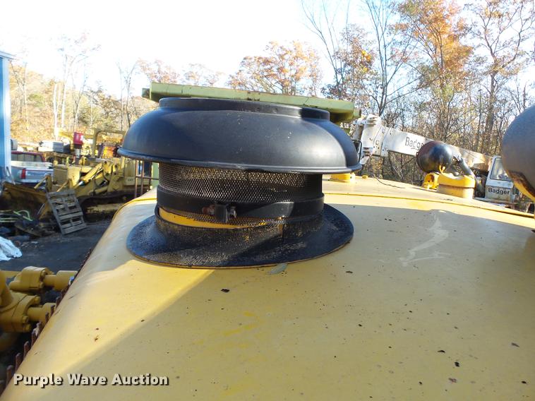 image for item DC6773 1977 Caterpillar D9H dozer