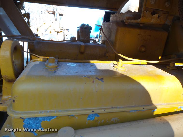 image for item DC6773 1977 Caterpillar D9H dozer