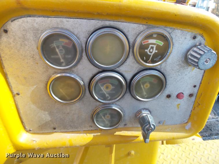image for item DC6773 1977 Caterpillar D9H dozer