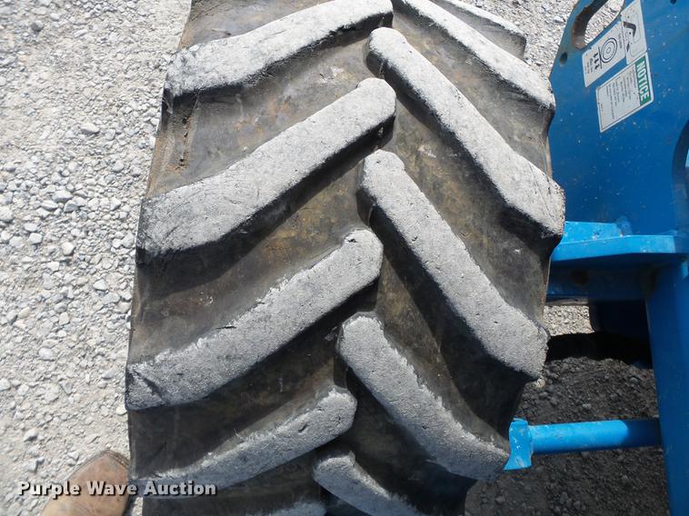 image for item DC6787 2007 Genie GS-2668RT scissor lift