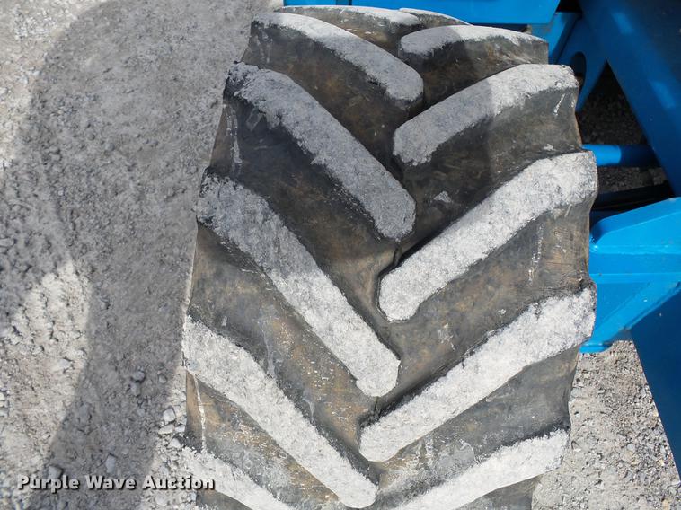 image for item DC6787 2007 Genie GS-2668RT scissor lift