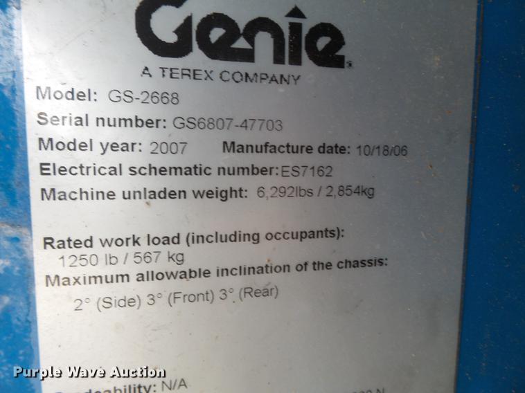 image for item DC6787 2007 Genie GS-2668RT scissor lift