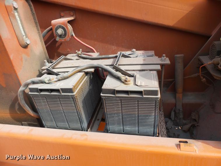 image for item DC6789 1997 Snorkel TB60RT boom lift