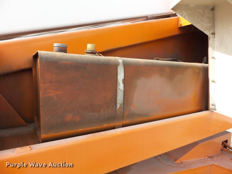 image for item DC6789 1997 Snorkel TB60RT boom lift