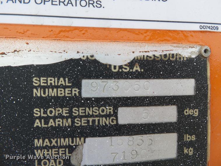 image for item DC6789 1997 Snorkel TB60RT boom lift