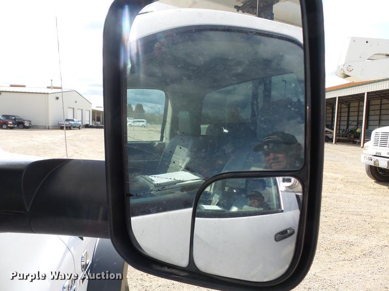 image for item DC6794 2008 Dodge Ram 5500 bucket truck