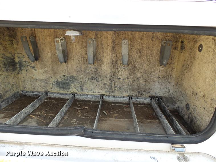 image for item DC6794 2008 Dodge Ram 5500 bucket truck