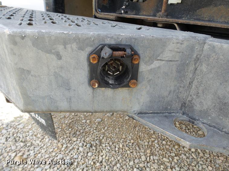 image for item DC6794 2008 Dodge Ram 5500 bucket truck