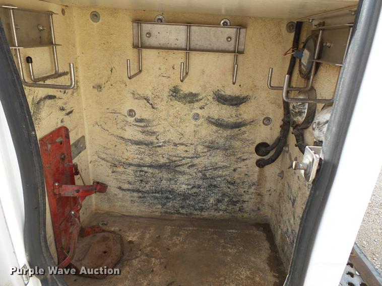 image for item DC6794 2008 Dodge Ram 5500 bucket truck