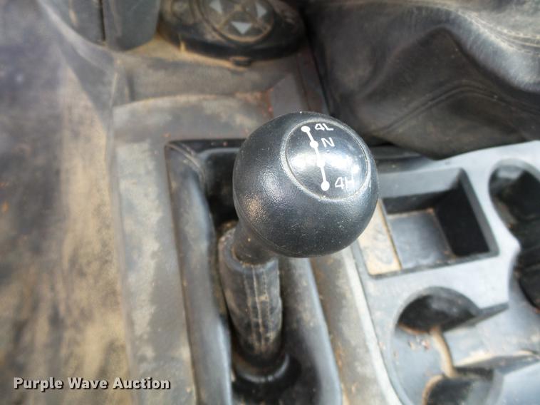 image for item DC6794 2008 Dodge Ram 5500 bucket truck