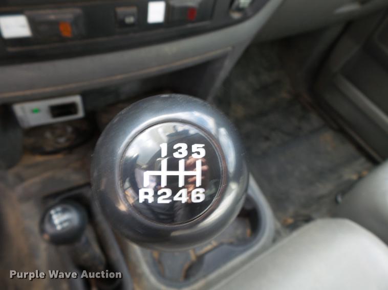 image for item DC6794 2008 Dodge Ram 5500 bucket truck