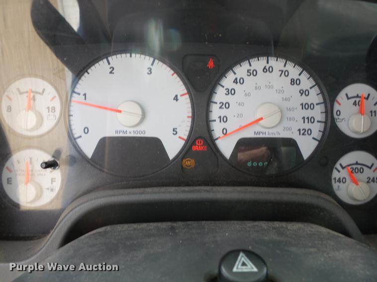 image for item DC6794 2008 Dodge Ram 5500 bucket truck