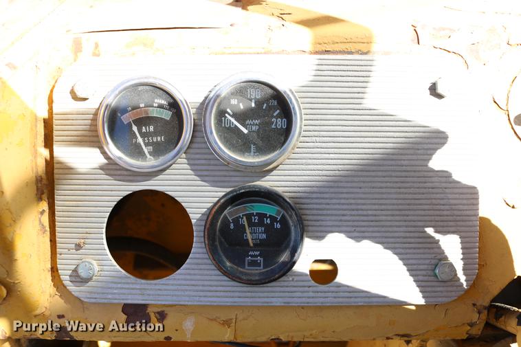 image for item DD0021 1967 Caterpillar 621 conventional scraper