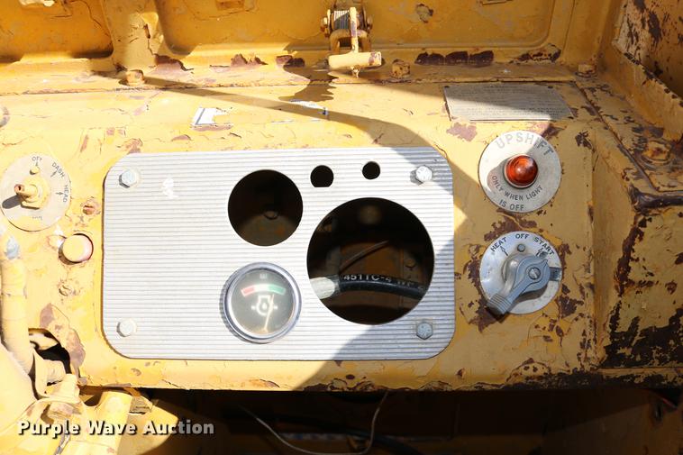 image for item DD0021 1967 Caterpillar 621 conventional scraper