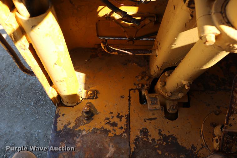 image for item DD0021 1967 Caterpillar 621 conventional scraper