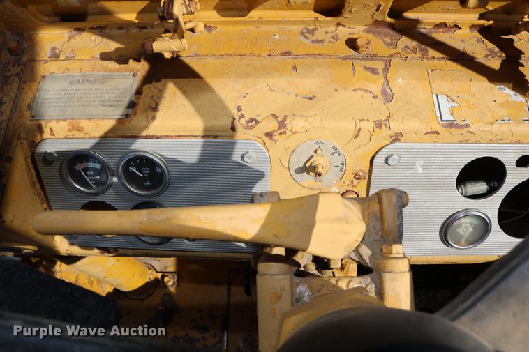 image for item DD0021 1967 Caterpillar 621 conventional scraper