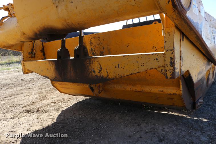 image for item DD0021 1967 Caterpillar 621 conventional scraper
