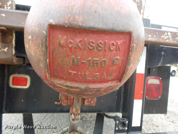 image for item DD9062 1999 Freightliner FL112 crane truck