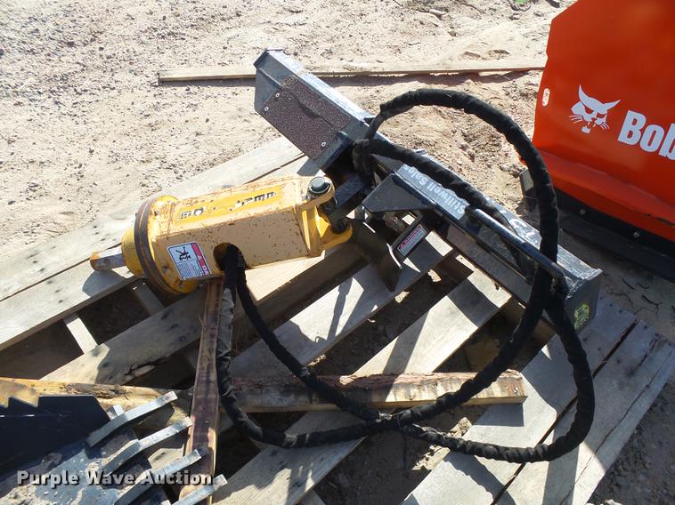 image for item DE9191 Belltec skid steer auger