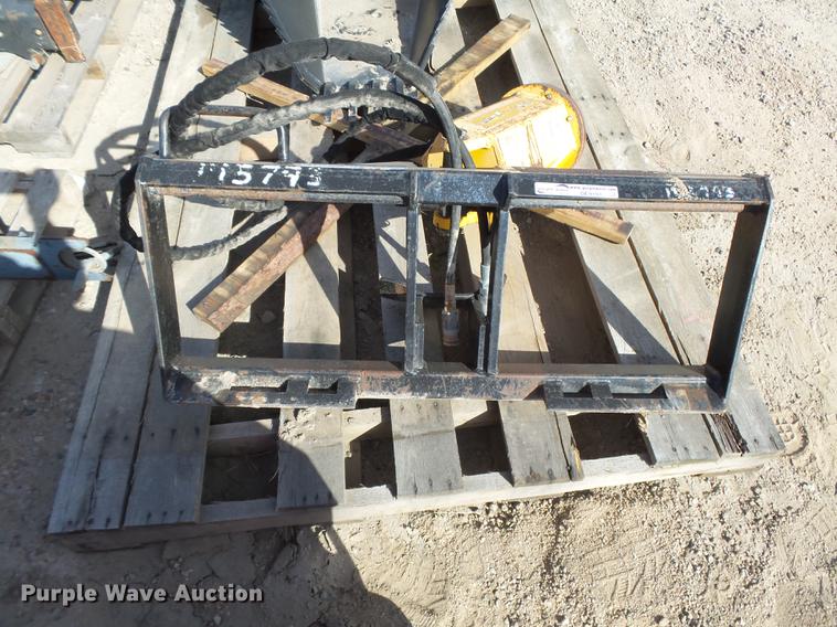 image for item DE9191 Belltec skid steer auger