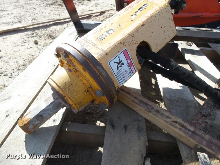 image for item DE9191 Belltec skid steer auger