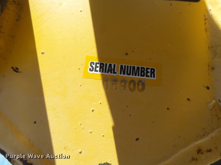 image for item DE9191 Belltec skid steer auger