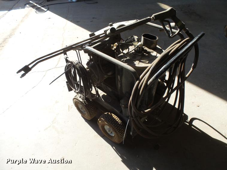 image for item DE9193 Mi-T-M NSE-1502-2M10 pressure washer