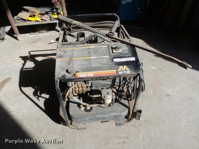 image for item DE9193 Mi-T-M NSE-1502-2M10 pressure washer