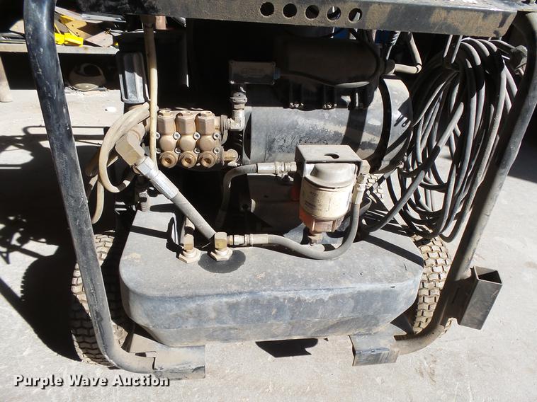 image for item DE9193 Mi-T-M NSE-1502-2M10 pressure washer