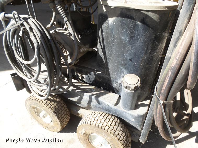 image for item DE9193 Mi-T-M NSE-1502-2M10 pressure washer