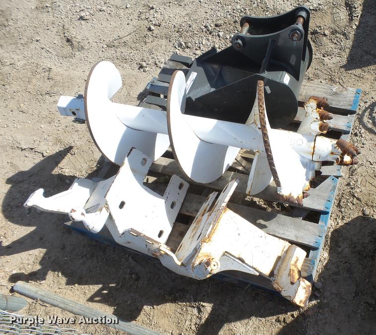 image for item DE9194 12"W backhoe bucket