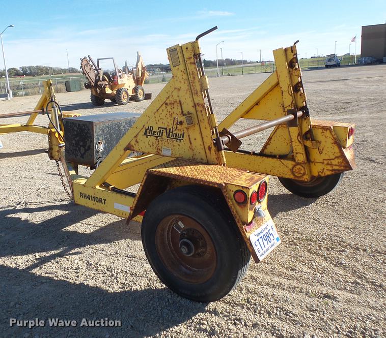 image for item DE9437 2001 Redi Haul RH4110RT reel trailer